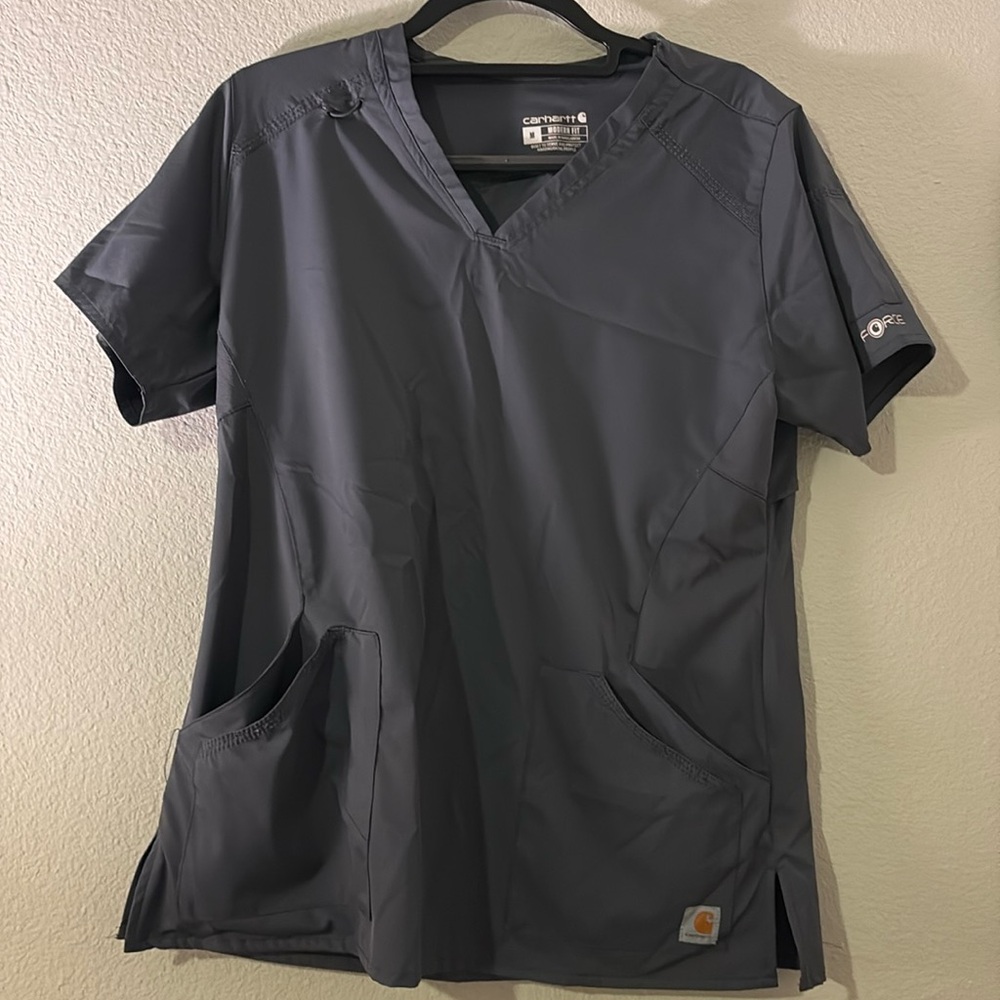 Carhartt scrub top